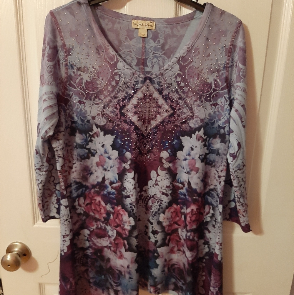 Purple and Blue Tunic with 3/4 Sleeves and Rounded Neckline